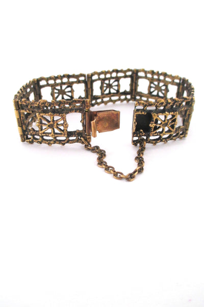 Pentti Sarpanvea 'Pitsi' bronze bracelet