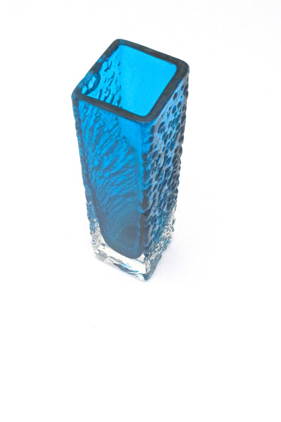 Whitefriars 'Nailhead' vase 9683 ~ Kingfisher Blue