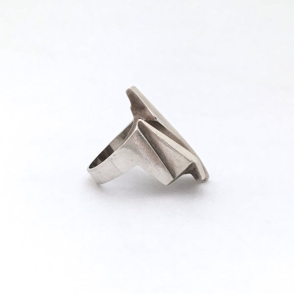 profile Lapponia Finland large vintage silver Shuttle ring by Bjorn Weckstrom 1984 Scandinavian Modernist jewelry design