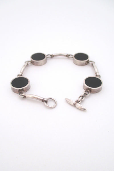 detail Niels Erik From Denmark vintage Nordic design silver onyx toggle link bracelet