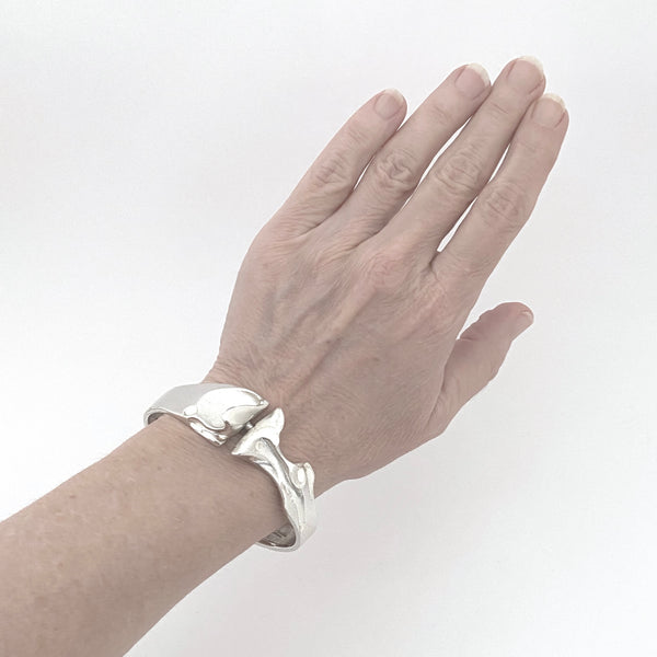 Lapponia sculptural silver hinged 'Zelda' bracelet ~ Bjorn Weckstrom