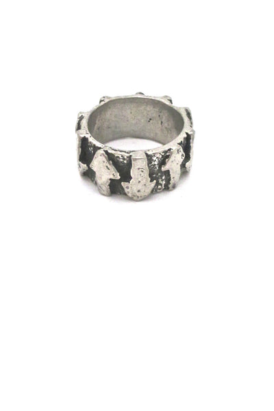 Robert Larin brutalist pewter 'arrows' band ring