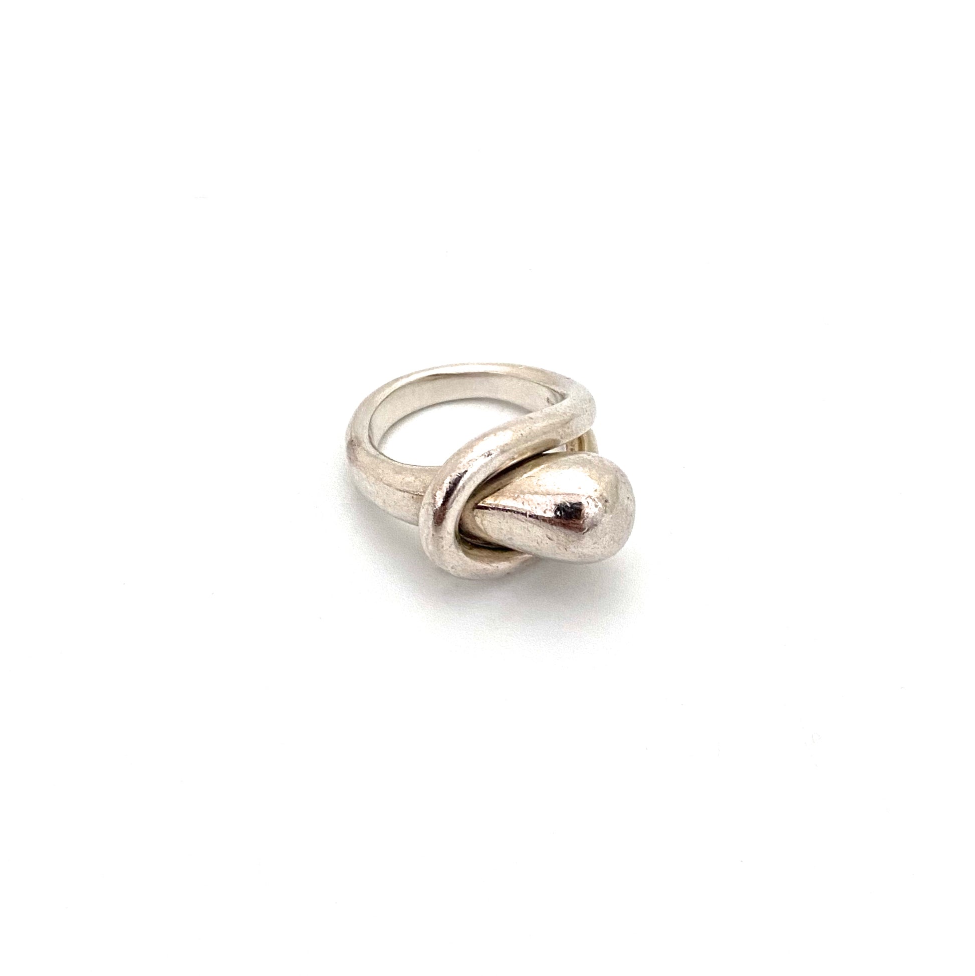 detail vintage heavy silver loop ring Modernist jewelry design