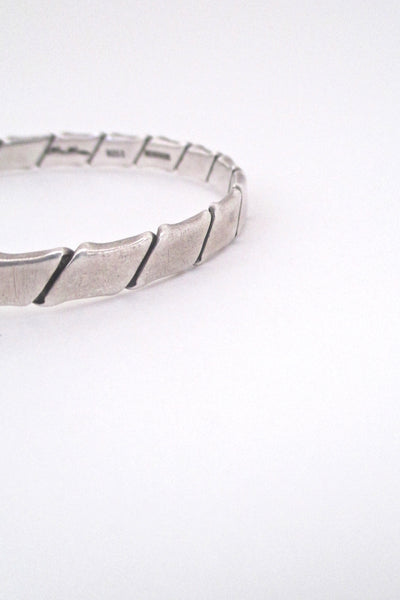 detail Hans Hansen Denmark vintage folded silver Scandinavian Modern bangle bracelet