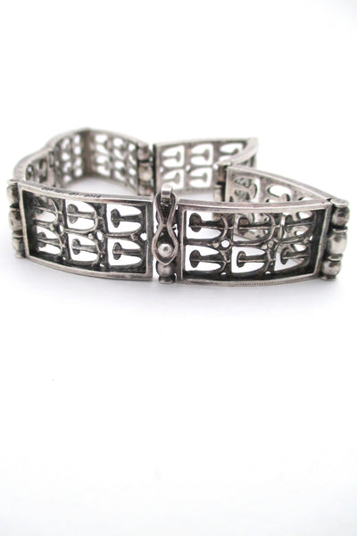 Jorma Laine Finland vintage modernist mid century silver link bracelet at Samantha Howard Vintage