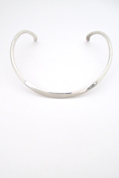 Ove Wendt for Age Fausing curved silver neck ring