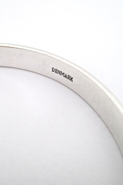 Sigurd Black detailed silver bangle bracelet