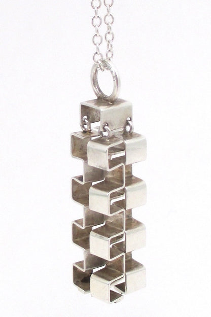 Elis Kauppi for Kupittaan Kulta Finland vintage Scandinavian Modernist silver kinetic pendant necklace