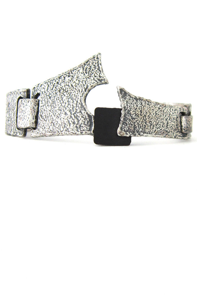 Jean-Claude Darveau Canada bracelet