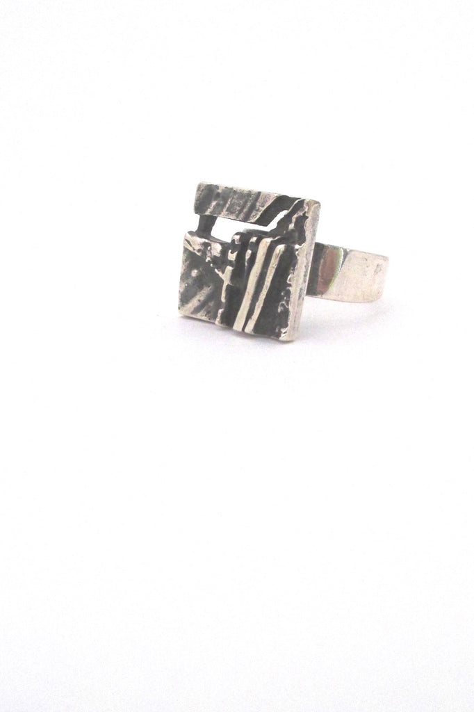 Jorma Laine pierced silver 'textured square' ring - v 2