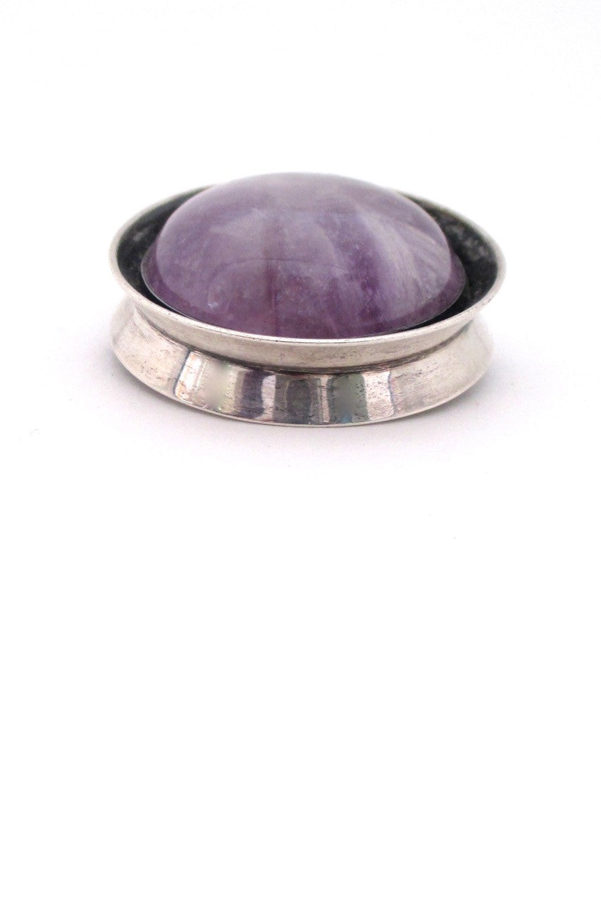 detail Large amethyst and silver vintage brooch by Heikki Kaksonen for Kaunis Koru Finland 1966