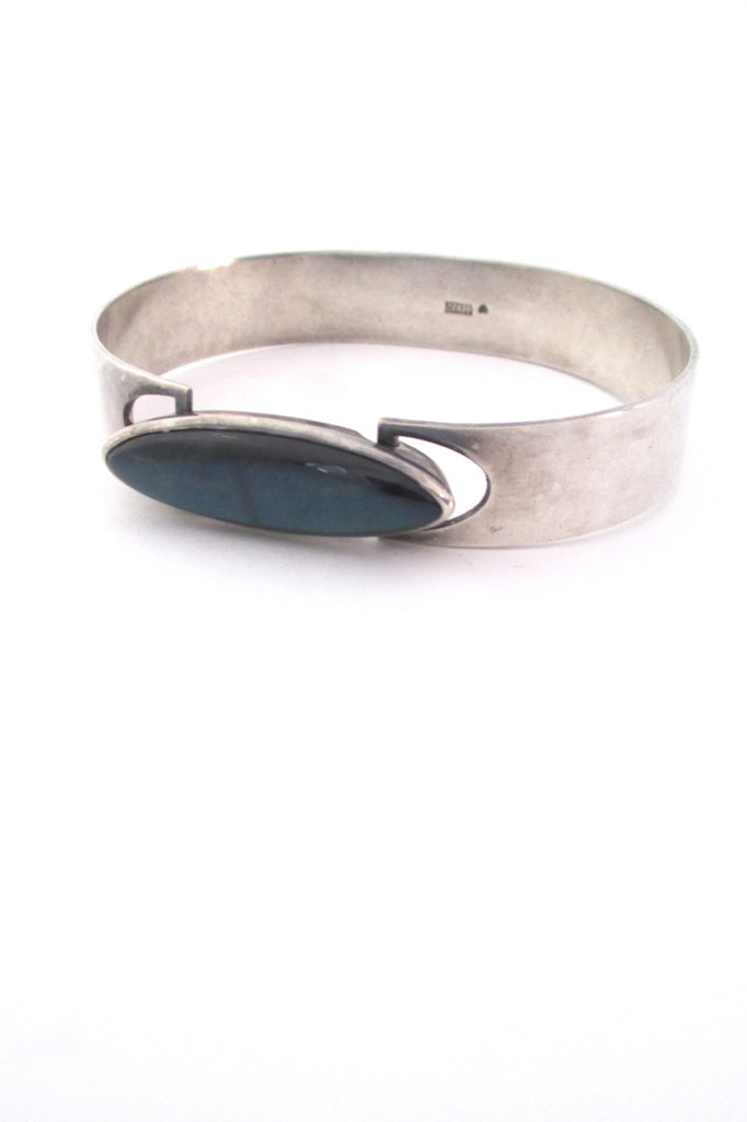 Kaunis Koru Finland vintage modernist silver spectrolite hinged bracelet Nordic design
