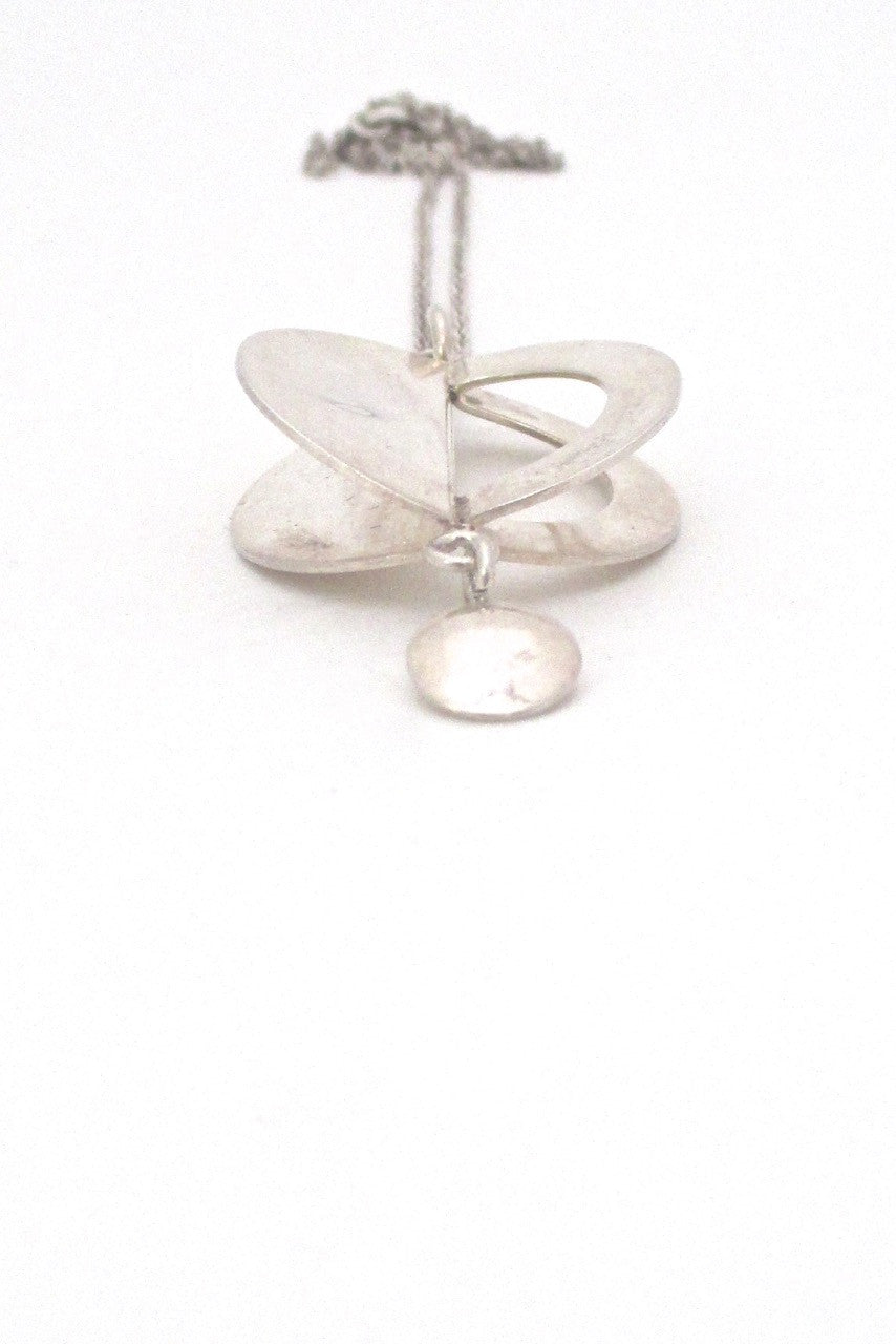 Kinni Edvard Rainer Finland vintage modernist silver kinetic pendant necklace