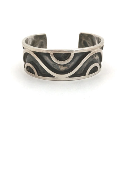Lico Mexico vintage heavy silver geometric striped pattern cuff bracelet Modernist jewelry design