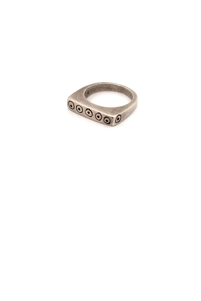 Lisa Jenks USA vintage silver circles dots ring Postmodern jewelry design