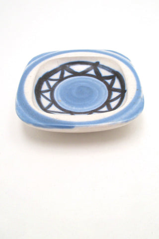 detail Lotte Bostlund Canada vintage mid century studio pottery ceramic dish 2