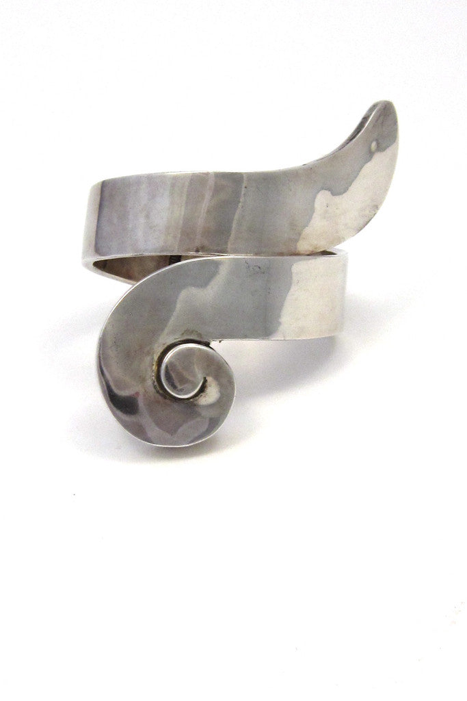 Mexico sterling silver large modernist clamper bracelet