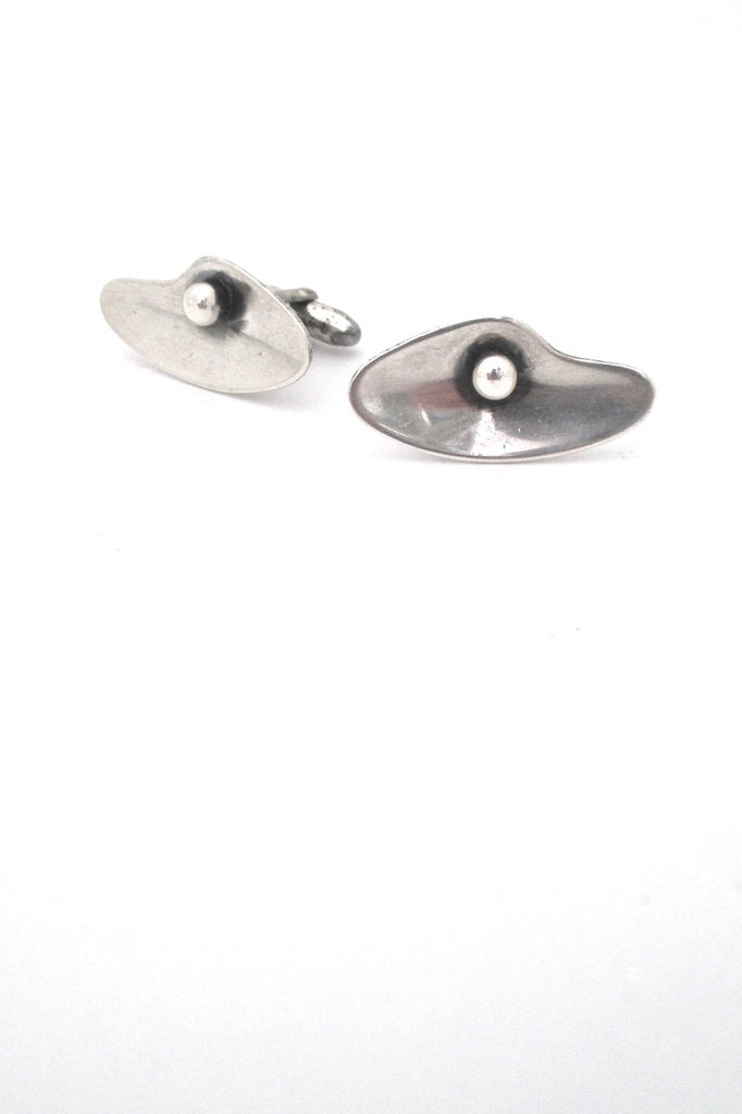 detail Otto Robert Bade ORB USA vintage sterling silver biomorphic cufflinks American Modernist