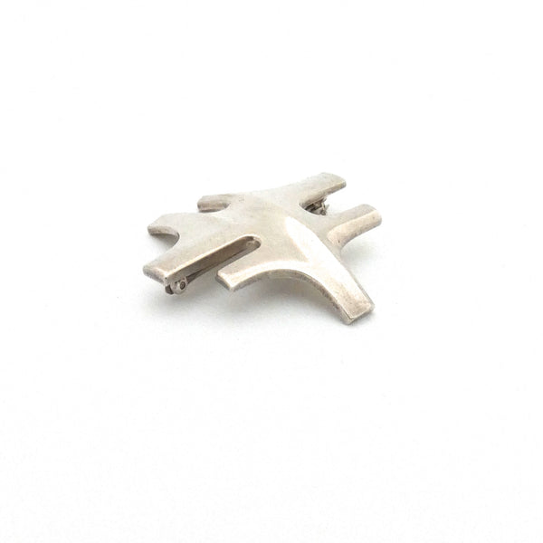 profile Georg Jensen Denmark vintage silver Scandinavian Modernist jewelry design brooch 360