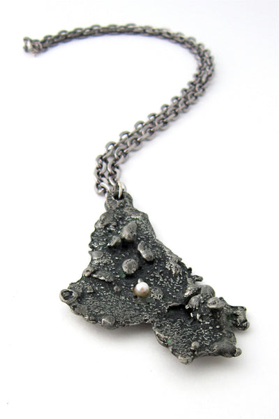 Robert Larin Canada pewter & freshwater pearl pendant