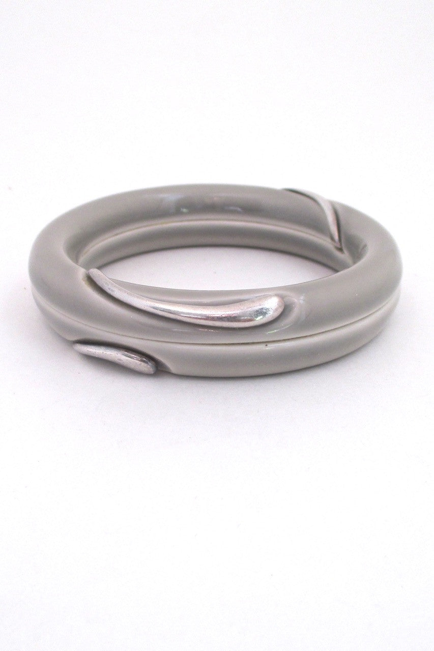 Royal-Copenhagen-Denmark-vintage-porcelain-bangle-bracelet