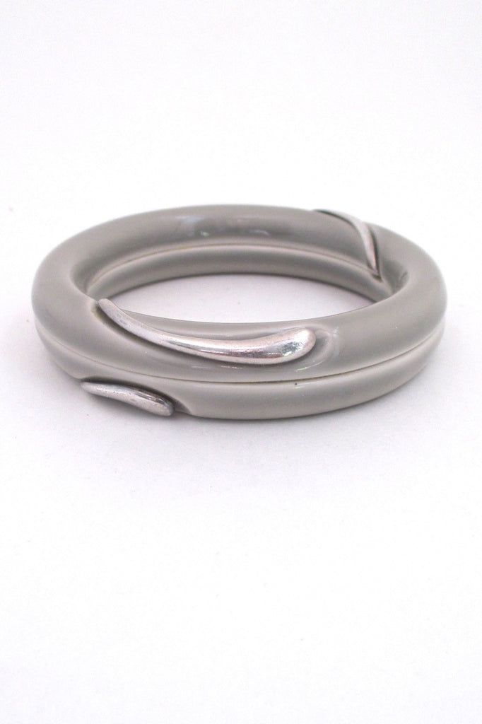 Royal-Copenhagen-Denmark-vintage-porcelain-bangle-bracelet