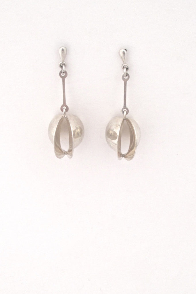 Kultaseppa Salovaara Finland vintage silver drop earrings
