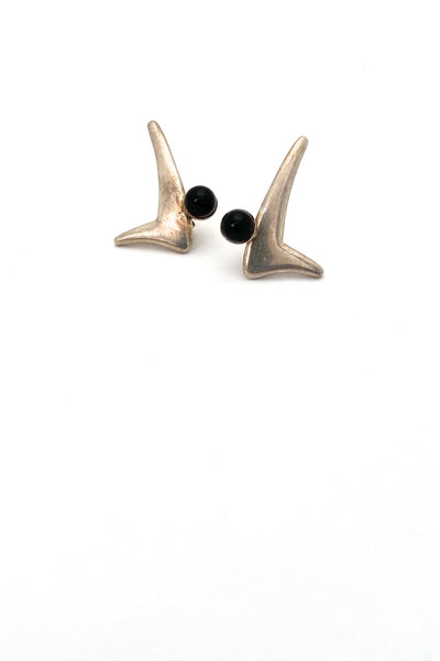 Sigi Pineda Taxco Mexico vintage silver onyx earrings Modernist jewelry design