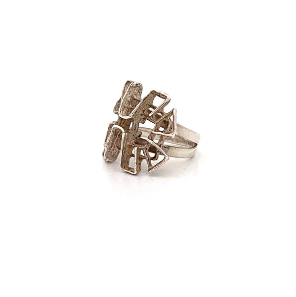 detail Studio Else and Paul Norway vintage silver large openwork brutalist ring Scandinavian Modernist jewelry design