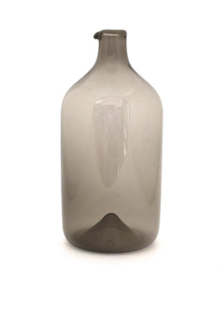 profile iittala Finland vintage glass bird vase by Timo Sarpaneva Scandinavian Modern design