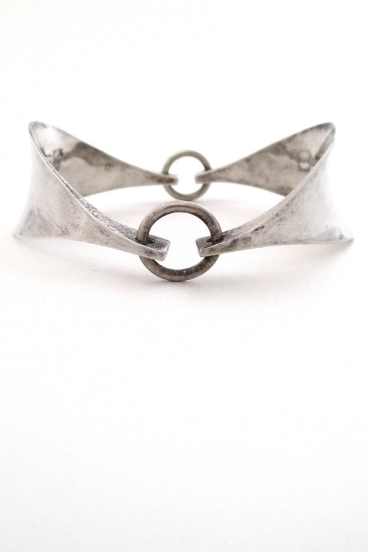 Tone Vigeland for Plus Studios Norway vintage Scandinavian Modernist large silver bracelet