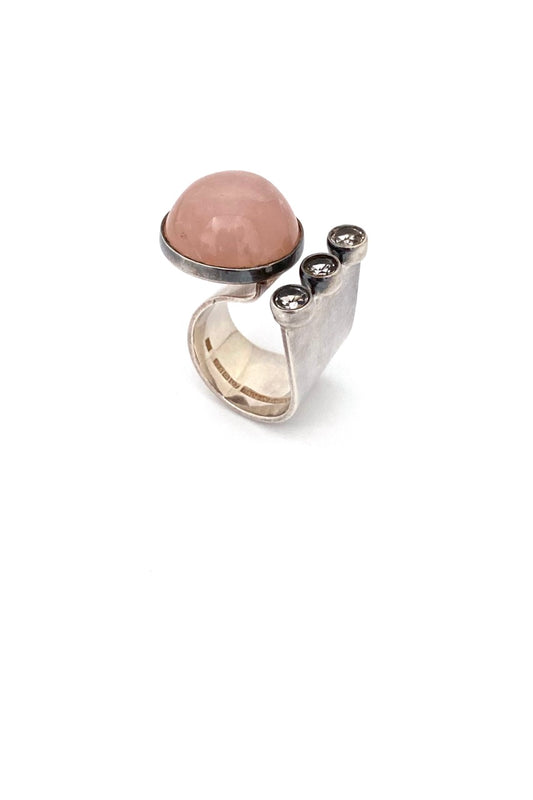 Valo Koru Finland large vintage silver rose quartz rock crystal ring 1973 Modernist jewelry design
