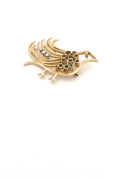 detail Walter Schluep Canada vintage 18k gold diamond bird brooch Canadian Modernist jewelry design