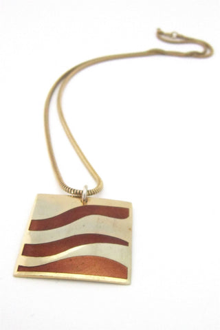 de Passille-Sylvestre, Canada vintage enamel pendant