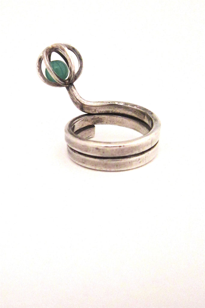 Elis Kauppi caged chrysoprase ring