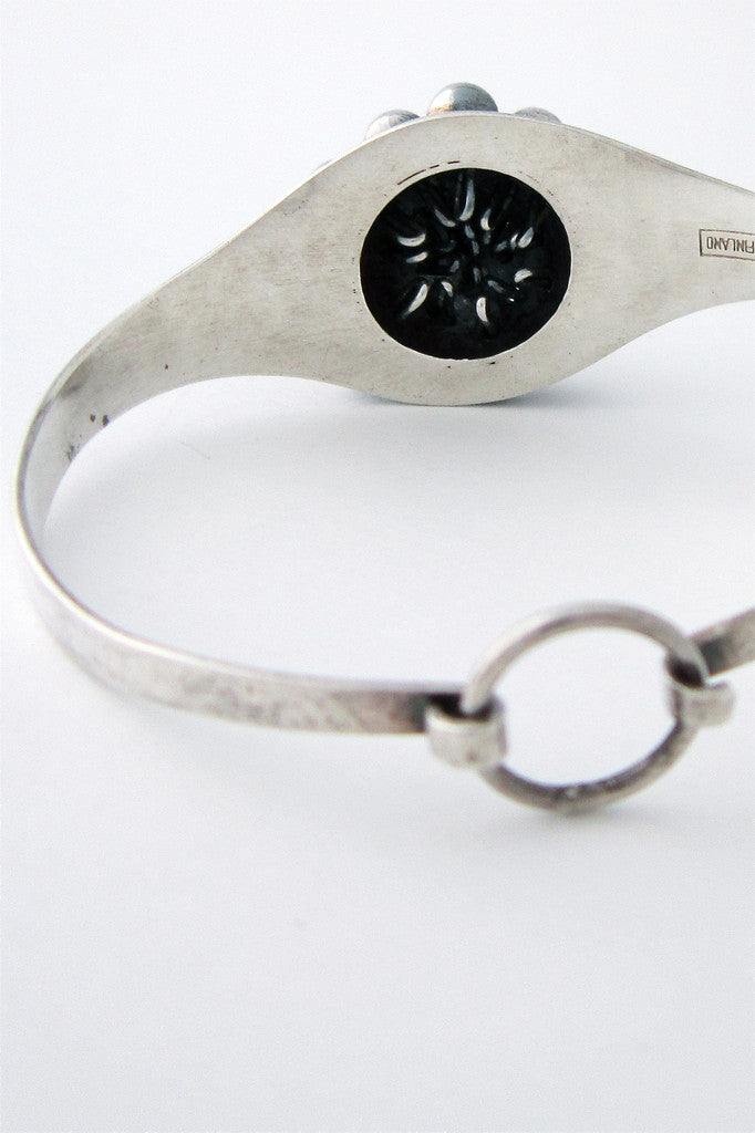 Erik Granit kinetic bracelet