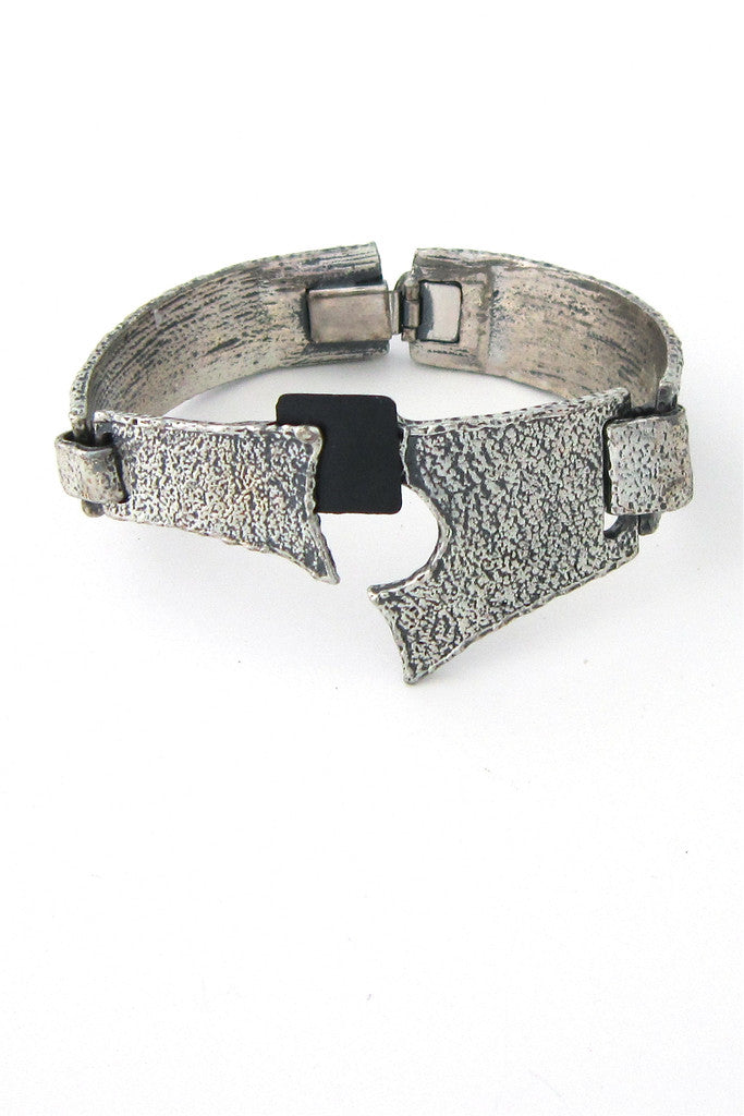 Jean Claude Darveau Canada bracelet