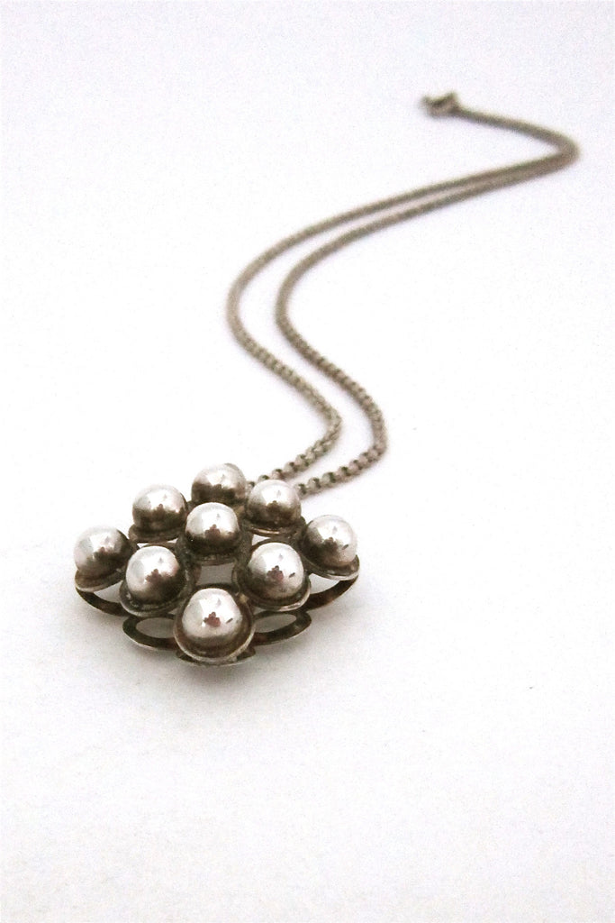 Kultaseppa Salovaara, Finland vintage sterling silver spheres necklace
