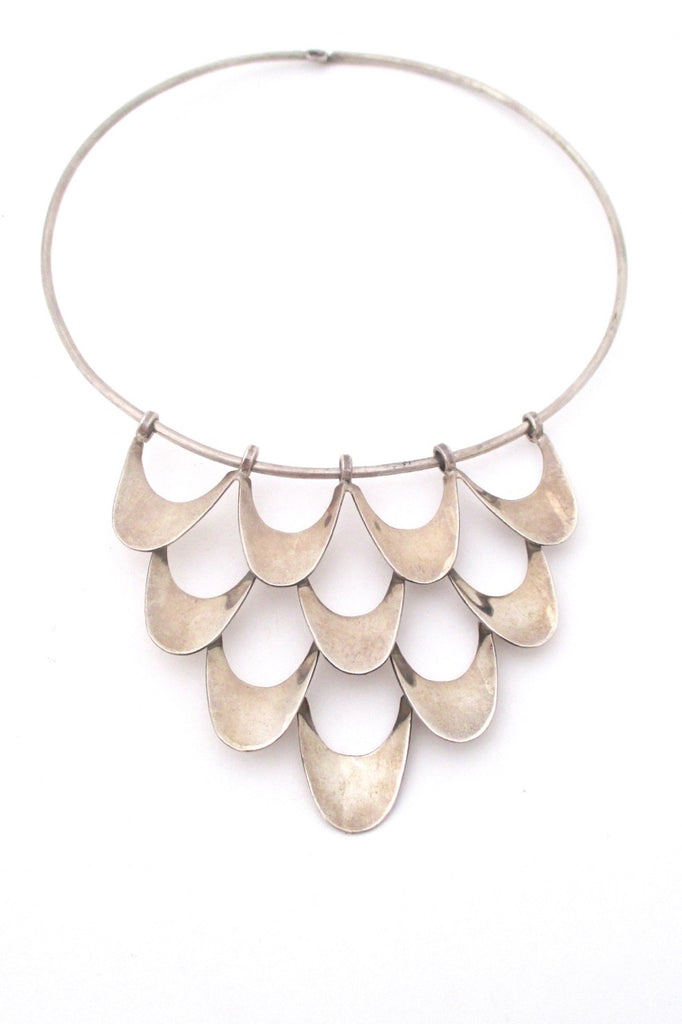 Neck pieces modern hot sale