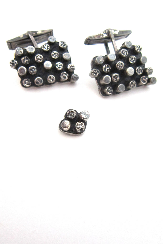 Robert Larin Canada cuff link set