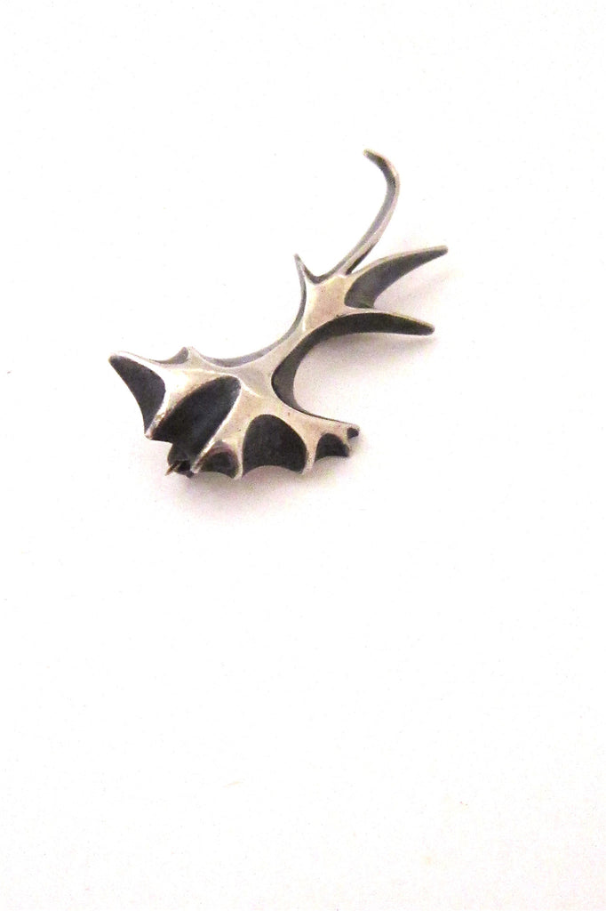 American Modernist Ronald Hayes Pearson sterling silver sculptural brooch
