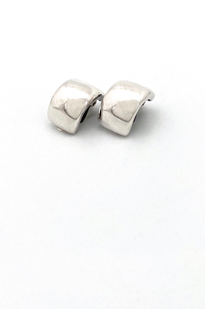 Ear clips jewelry clearance